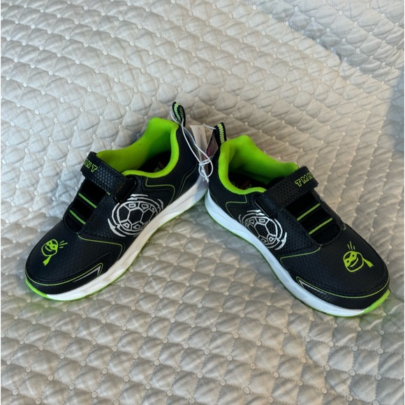 Teenage mutant ninja turtle light up sneakers - Picture 7 of 8